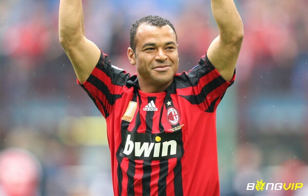 Cafu khoác áo AC Milan từ năm 2003-2008