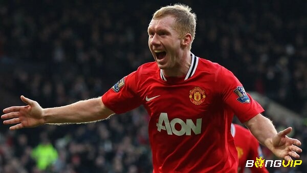 Paul Scholes nổi tiếng với những cú sút mạnh mẽ và chính xác