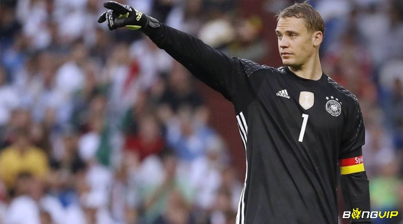 Manuel Neuer (Đức) xuất sắc với phong độ và trình diễn ấn tượng trước khung thành