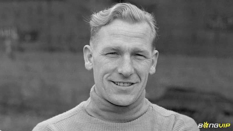 Bert Trautmann là thủ môn hay nhất Manchester City