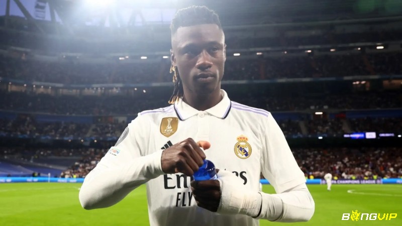 Eduardo Camavinga là tiền vệ có khả năng kiểm soát bóng hay nhất Real Madrid