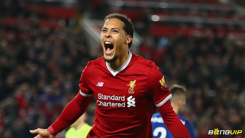 Hậu vệ hay nhất Liverpool Van Dijk có phí chuyển nhượng lên tới 75 triệu bảng