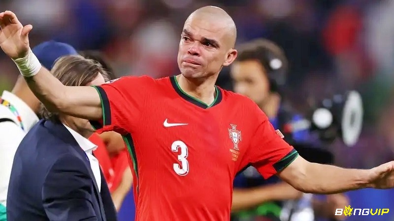 Pepe là trung vệ hay nhất Euro mùa giải mới nhất