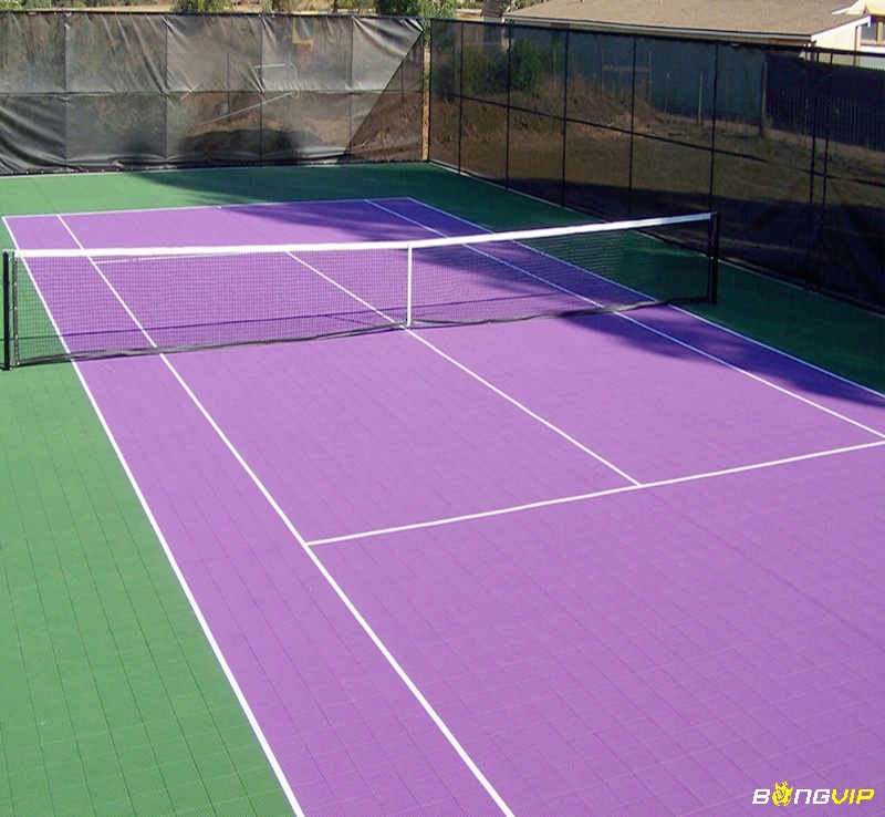 Mặt sân thảm tennis không được sử dụng trong các giải đấu chuyên nghiệp 