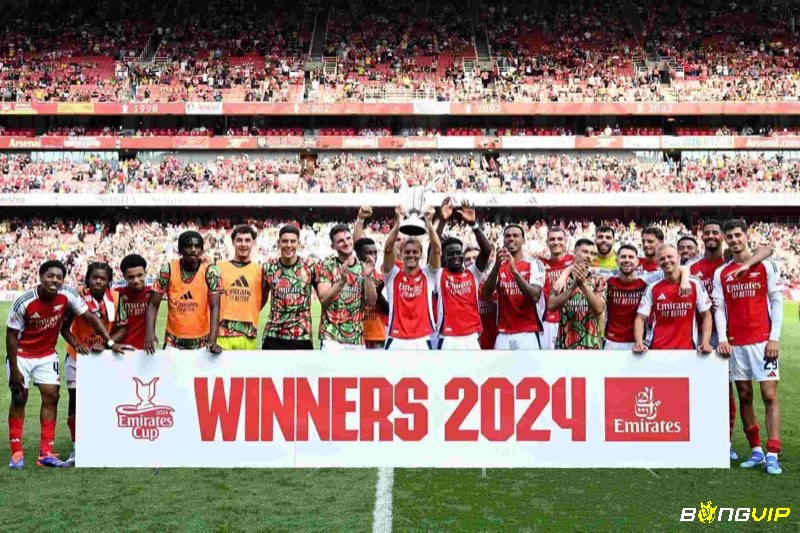 Khám phá những cái tên nổi bật trong đội hình xuất sắc nhất Arsenal nhé 