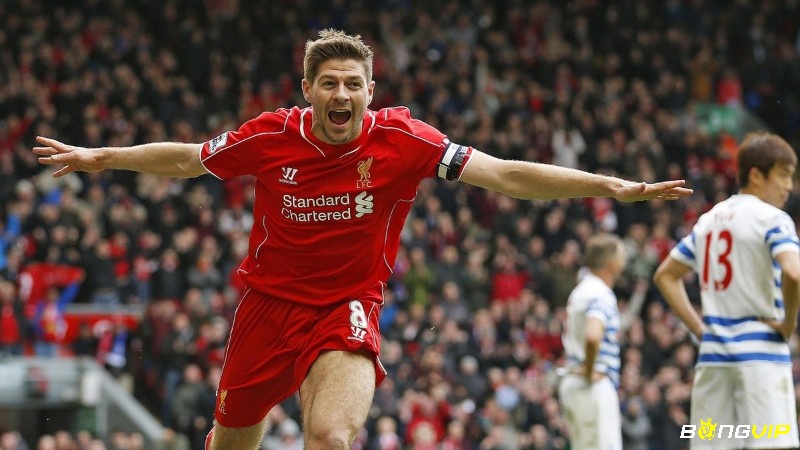 Steven Gerrard là tiền vệ đã gắn liền với lịch sử và bản sắc của Liverpool