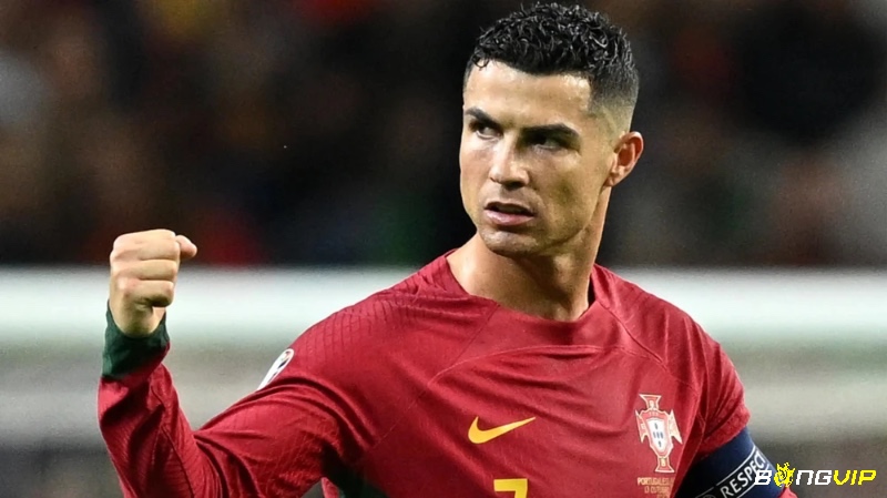 Cristiano Ronaldo là một cầu thủ vĩ đại bậc nhất mọi thời đại