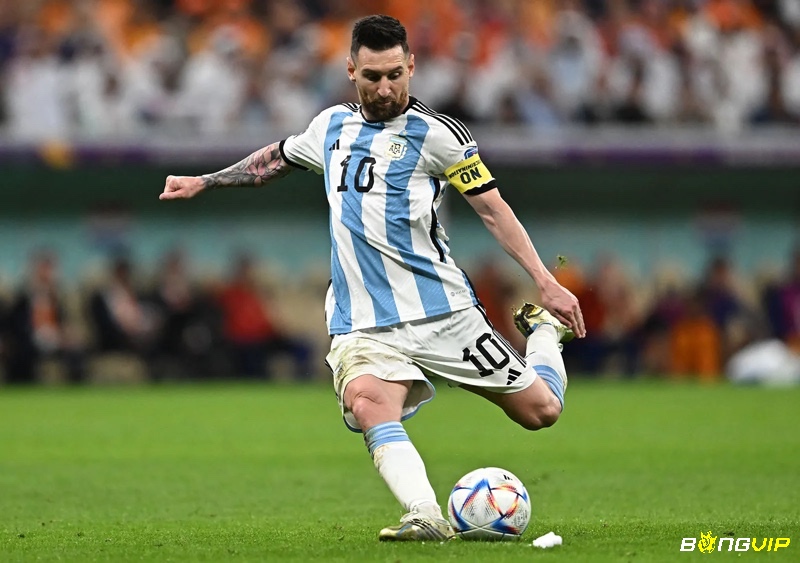 Lionel Messi là cầu thủ có lối chơi đặc sắc và tốc độ chạy cực nhanh