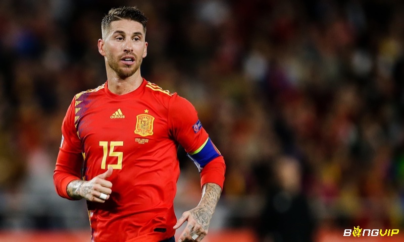 Sergio Ramos là cầu thủ xuất sắc và có phong cách thời tranh cực độc đáo và đẹp mắt