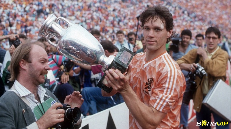 Ở giải quốc tế Marco Van Basten cũng có nhiều dấu ấn