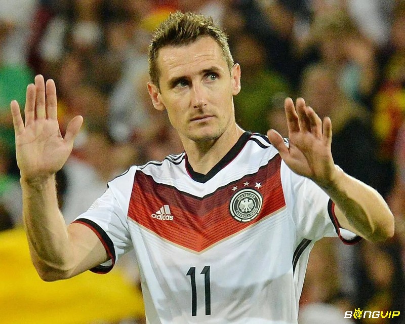 Cầu thủ ghi bàn nhiều nhất 1 kỳ world cup Miroslav Klose