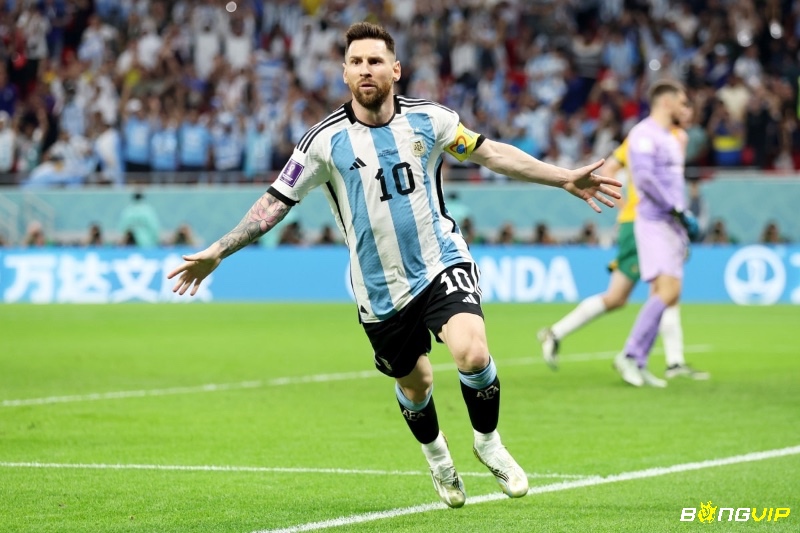 Lionel Messi là cầu thủ tài năng đã có những đóng góp cực to lớn cho bóng đá thế giới