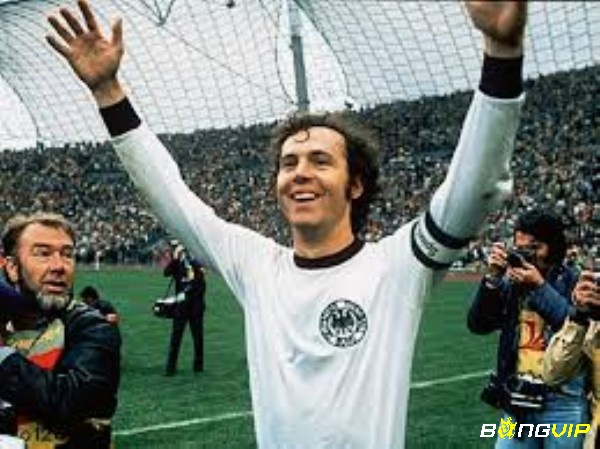 Cầu thủ xuất sắc nhất châu Âu - Frank Beckenbauer