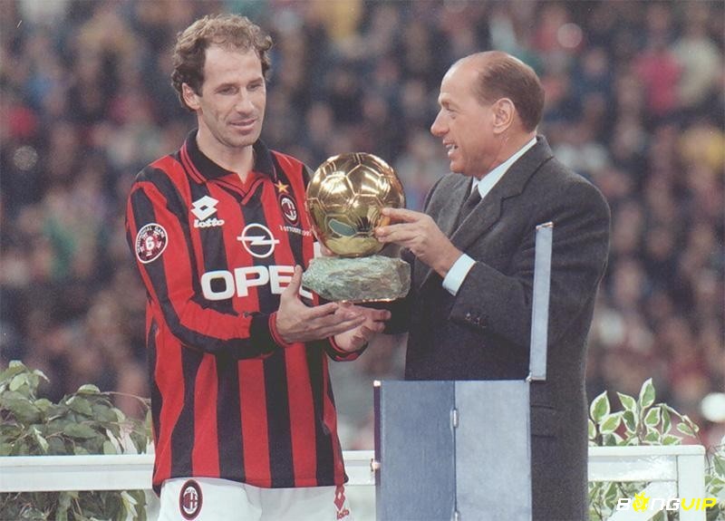 Chân sút Franco Baresi đã có một sự nghiệp rực rỡ tại AC Milan