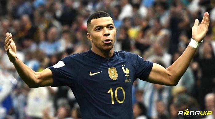 Mbappé là cầu thủ có tốc độ đá bóng cực nhanh và chuẩn xác hiện nay