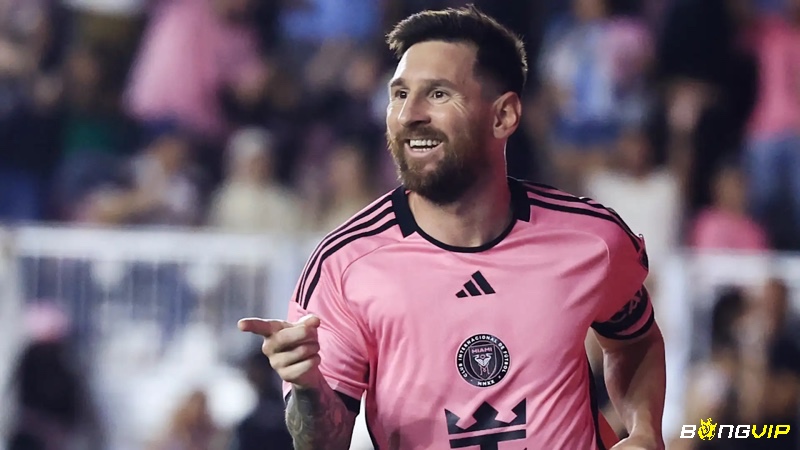 Lionel Messi là cầu thủ tài năng với lối chơi cực sắc bén và hấp dẫn