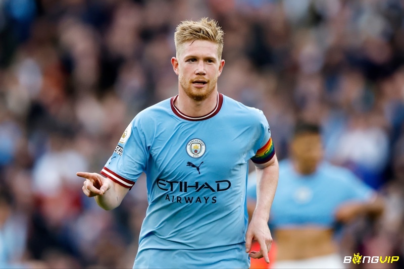 Kevin De Bruyne có khả năng phòng ngự và tấn công cực tốt