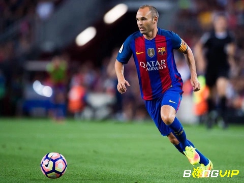 Andres Iniesta có khả năng tấn công mạnh mẽ và chuẩn xác